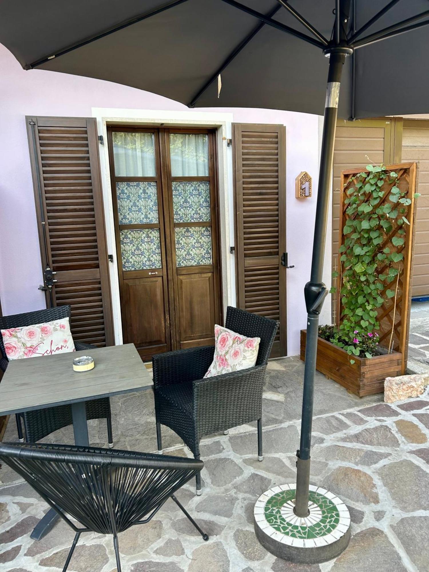 La Casa Di Campagna Sul Garda Puegnago sul Garda Exterior foto